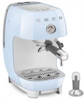 Кофеварка рожковая Smeg ECF03PBEU голубой