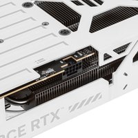 Видеокарта ASUS GeForce RTX 5070 Ti TUF Gaming White OC Edition [TUF-RTX5070TI-O16G-WHITE-GAMING]