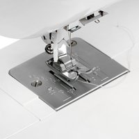 Швейная машина Comfort 2540