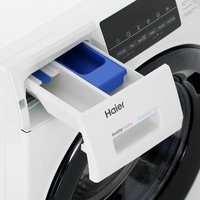 Стиральная машина Haier HW60-BP12929AE белый