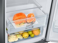 Холодильник с морозильником   Samsung RB37P5491SA серебристый