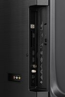43" (108 см) Телевизор Hisense 43E7S черный