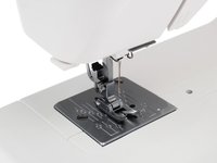 Швейная машина Janome LW-10