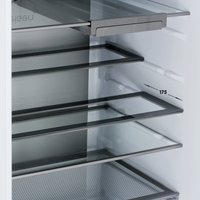 Eigen Stark R01A