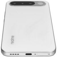 6.57" Смартфон realme 16 256 ГБ белый