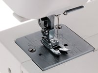 Швейная машина Janome LW-20