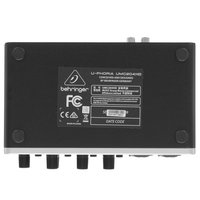 Внешняя звуковая карта BEHRINGER UMC204HD