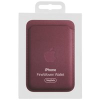 Кардхолдер Apple FineWoven Wallet with MagSafe бордовый