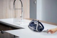 Утюг Tefal Ultragliss Plus FV6830E0 синий