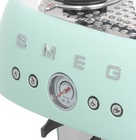 Кофеварка рожковая Smeg EGF03PGEU зеленый