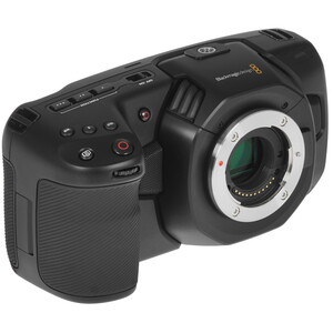 Видеокамера Blackmagic Pocket Cinema Camera 4K (4K/Micro 4/3/SDHC, CFast 2.0/LP-E6/5")