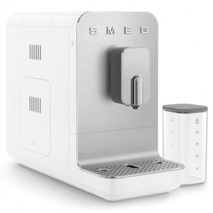 Изображение товара Кофемашина автоматическая Smeg BCC13WHMEU белый