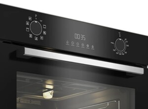 Изображение товара Электрический духовой шкаф Indesit IFE 4841 J BL 72 л черный с дисплеем