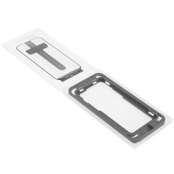 Изображение товара Защитное стекло COMMO для экрана Apple iPhone 16 Pro