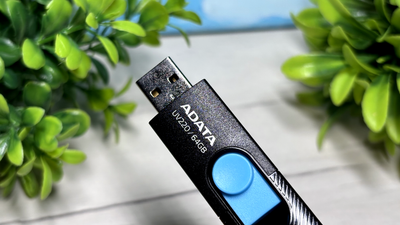 Обзор флеш-накопителя A-Data UV220