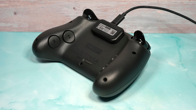 Владелец нового Steam Controller проигнорировал инструкцию и чуть не устроил пожар