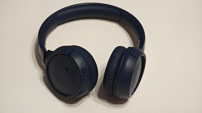 Обзор наушников JBL Tune 520BT