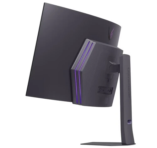 Монитор 45' LG UltraGear 45GX90SA-B OLED 3440x1440, 240 Гц, 0.03 мс, 21:9, 1300 кд/м² (пиковая), 2×HDMI 2.1, DP 1.4, USB-C (65 Вт PD), USB Hub, 3.5 Jack, динамики (2×7 Вт), DisplayHDR True Black 400, FreeSync Premium, G-Sync Compatible, изогнутый (800R), черный, фото10