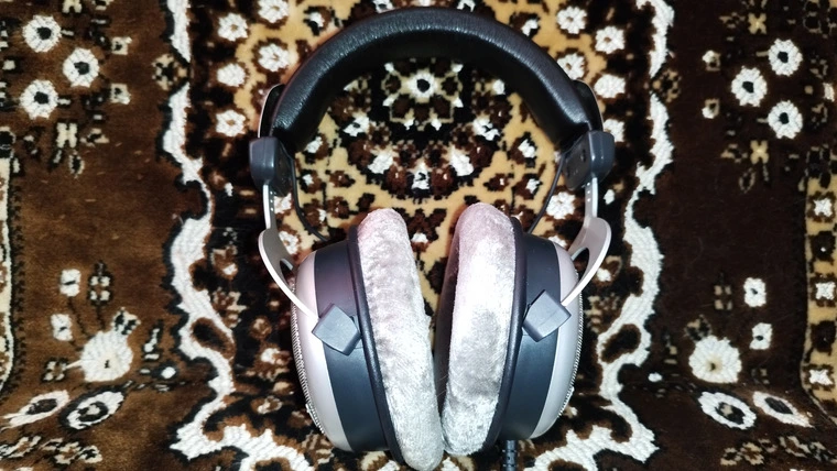 Обзор наушников Beyerdynamic DT 880