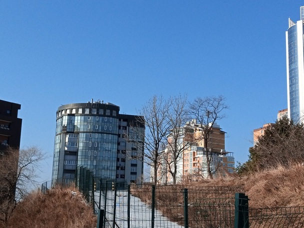 Купить 6.55" Смартфон Tecno Camon 12 Air 32 ГБ золотистый в интернет магазине DNS. Характеристики, цена Tecno Camon 12 Air | 1606326