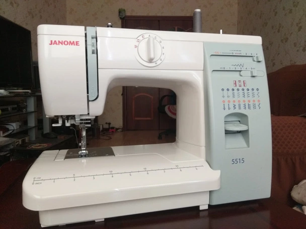 Обзор швейной машины Janome 5515
