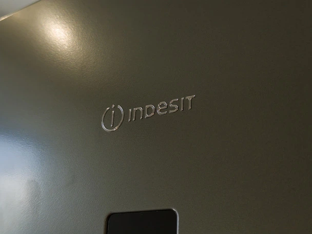 Обзор холодильника Indesit ITS 5200 NG