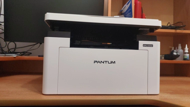Обзор лазерного МФУ Pantum BM2300W