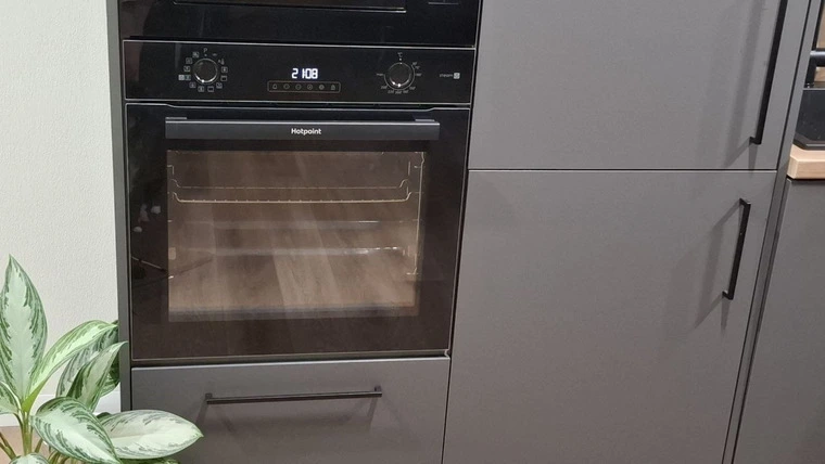 Обзор электрического духового шкафа Hotpoint HSTF 1231 JSAH BLG