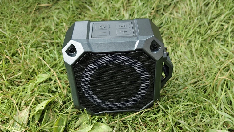 Обзор портативной колонки Soundmax SM-PS5007B