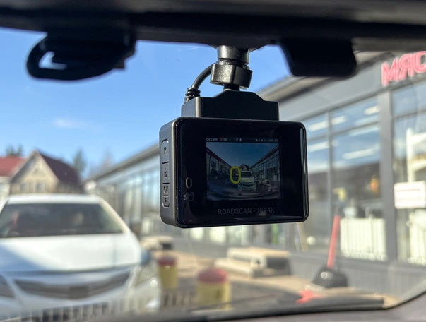 Обзор видеорегистратора с GPS информером iBOX RoadScan PRO 4K — лучший информер в классе?