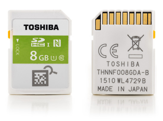 Nfc flash drive