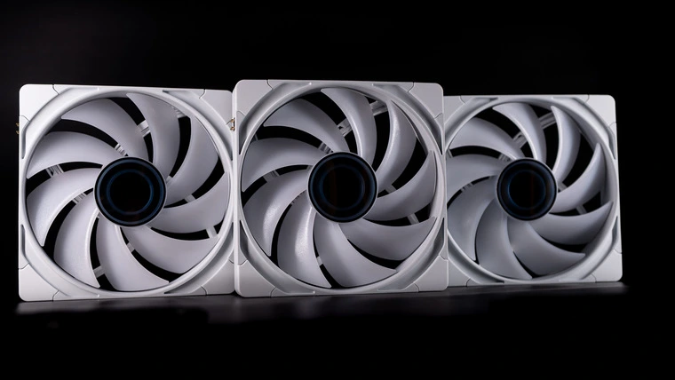 Обзор комплекта вентиляторов Thermaltake CT140 EX INFINITY Snow ARGB Sync