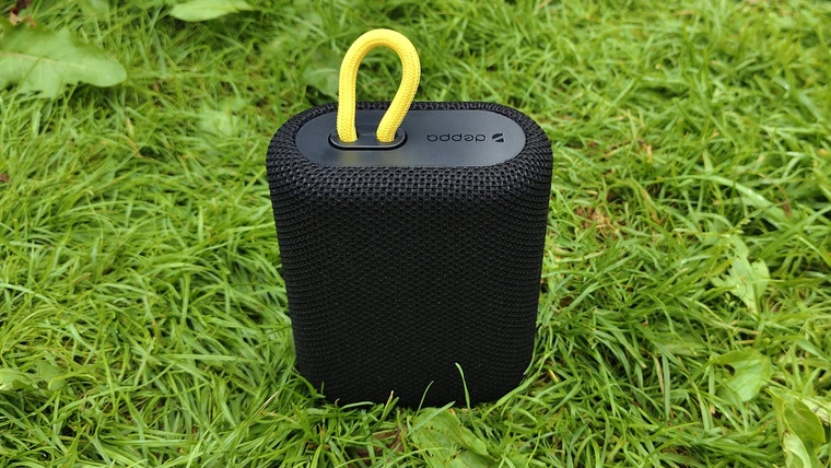 Обзор портативной колонки Deppa Speaker Active Mini