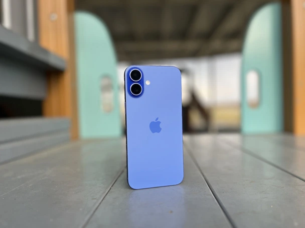 Обзор смартфона iPhone 16 Plus на 128 ГБ — идеал в минималочке?