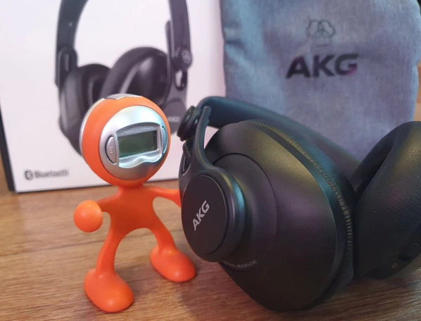 Обзор студийных наушников AKG K361-BT