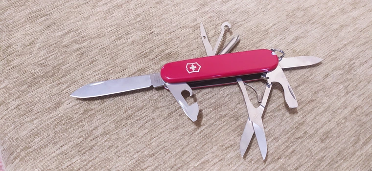 Обзор швейцарского ножа Victorinox Super Tinker 1.4703