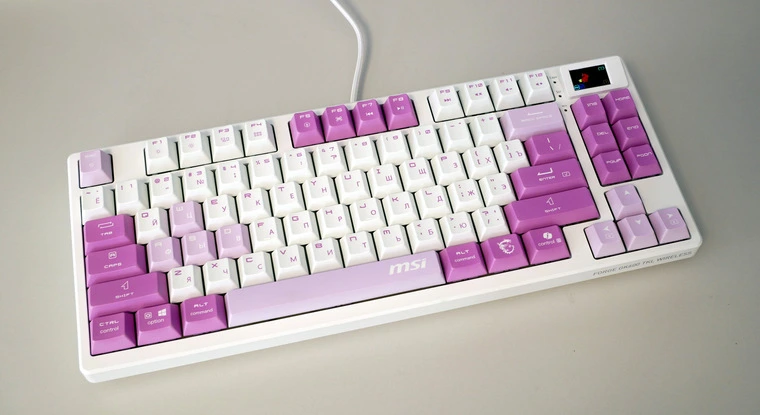 Обзор механических клавиатур MSI FORGE GK600 TKL с кейкапами SKY и VIOLET