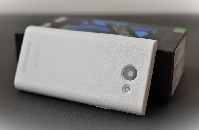 Купить 4.5" Смартфон DEXP Ixion XL145 Snatch 8 ГБ белый в интернет магазине DNS. Характеристики, цена DEXP Ixion XL145 Snatch | 1022276