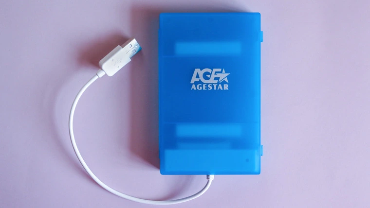 Обзор 2.5" внешнего бокса AgeStar SUBCP1