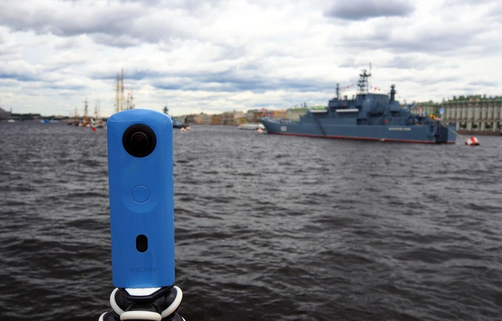 Обзор экшн-камеры Ricoh Theta SC2