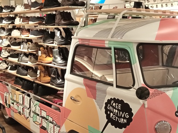 Купить 6.55" Смартфон Tecno Camon 12 Air 32 ГБ золотистый в интернет магазине DNS. Характеристики, цена Tecno Camon 12 Air | 1606326