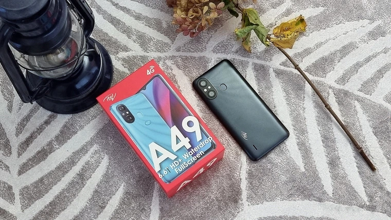 Обзор смартфона itel A49