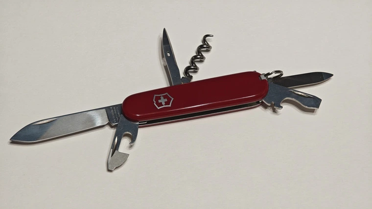 Обзор ножа Victorinox Sportsman