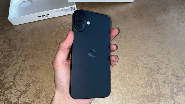 Обзор iPhone 16 Plus — идеальный смартфон для всего!