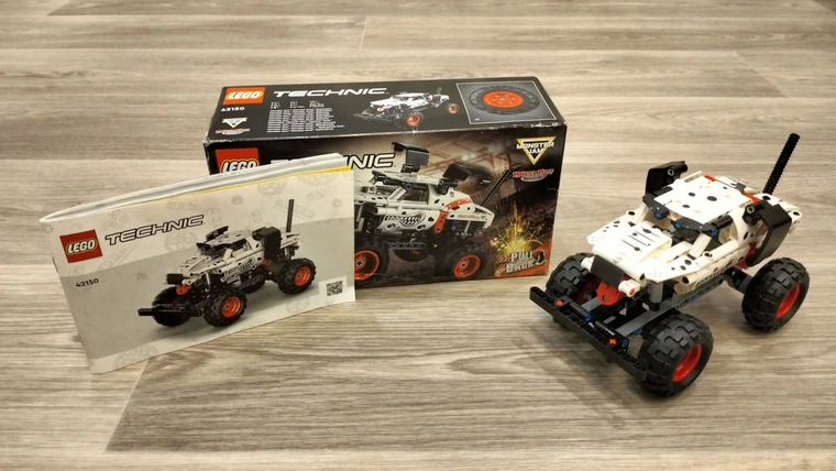 Обзор конструктора LEGO Technic Monster Jam и Monster Mutt