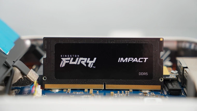 Обзор памяти Kingston FURY Impact KF556S40IBK2-32 — комплекта с частотой 5600 МГц или SODIMM на чипах SK Hynix