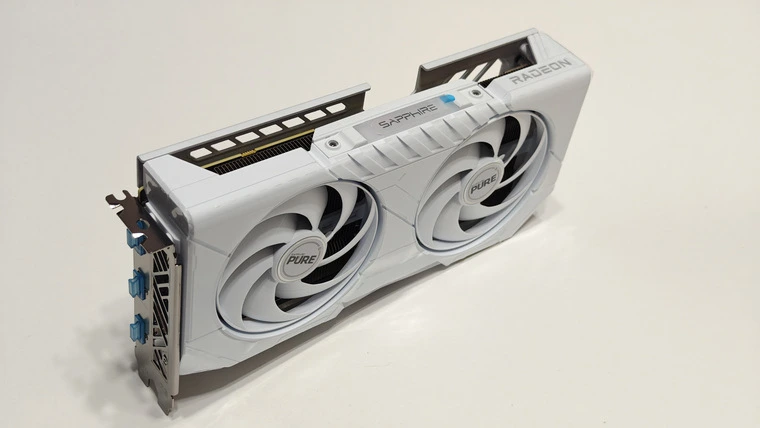 Обзор видеокарты Sapphire AMD Radeon 9060 XT PURE OC