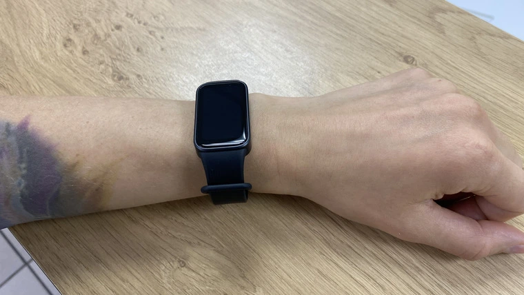 Обзор фитнес-браслета Xiaomi Smart Band 11 Active — что умеет новинка?
