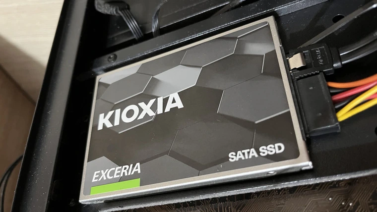 Обзор недорогого SSD SATA накопителя KIOXIA EXCERIA Z480 на 480 Гб