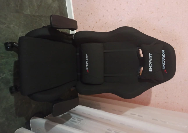 Обзор на игровое кресло AKRacing K7012